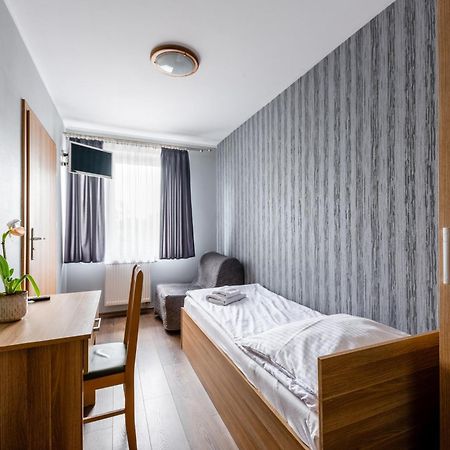 Sleep&Go Bed and Breakfast Lubliniec Exteriör bild