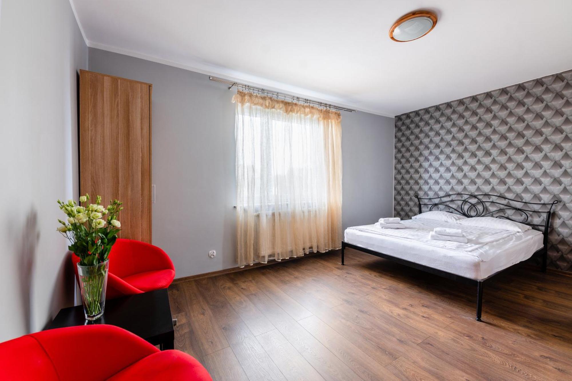Sleep&Go Bed and Breakfast Lubliniec Exteriör bild