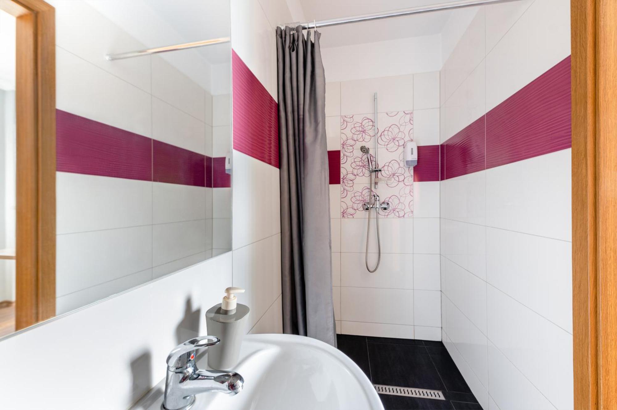 Sleep&Go Bed and Breakfast Lubliniec Exteriör bild