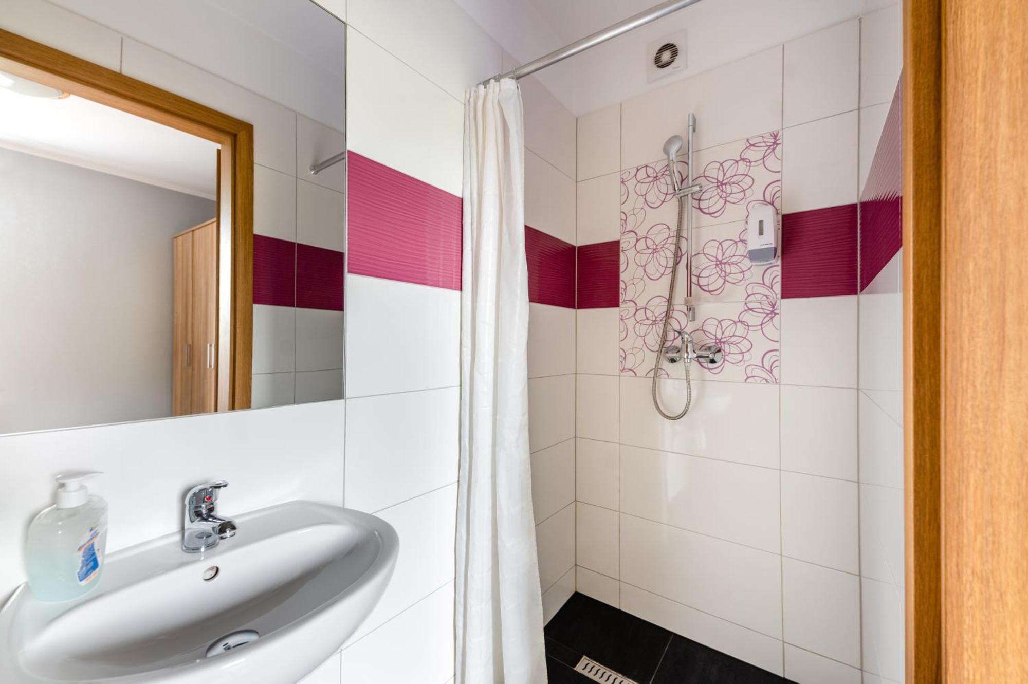 Sleep&Go Bed and Breakfast Lubliniec Exteriör bild