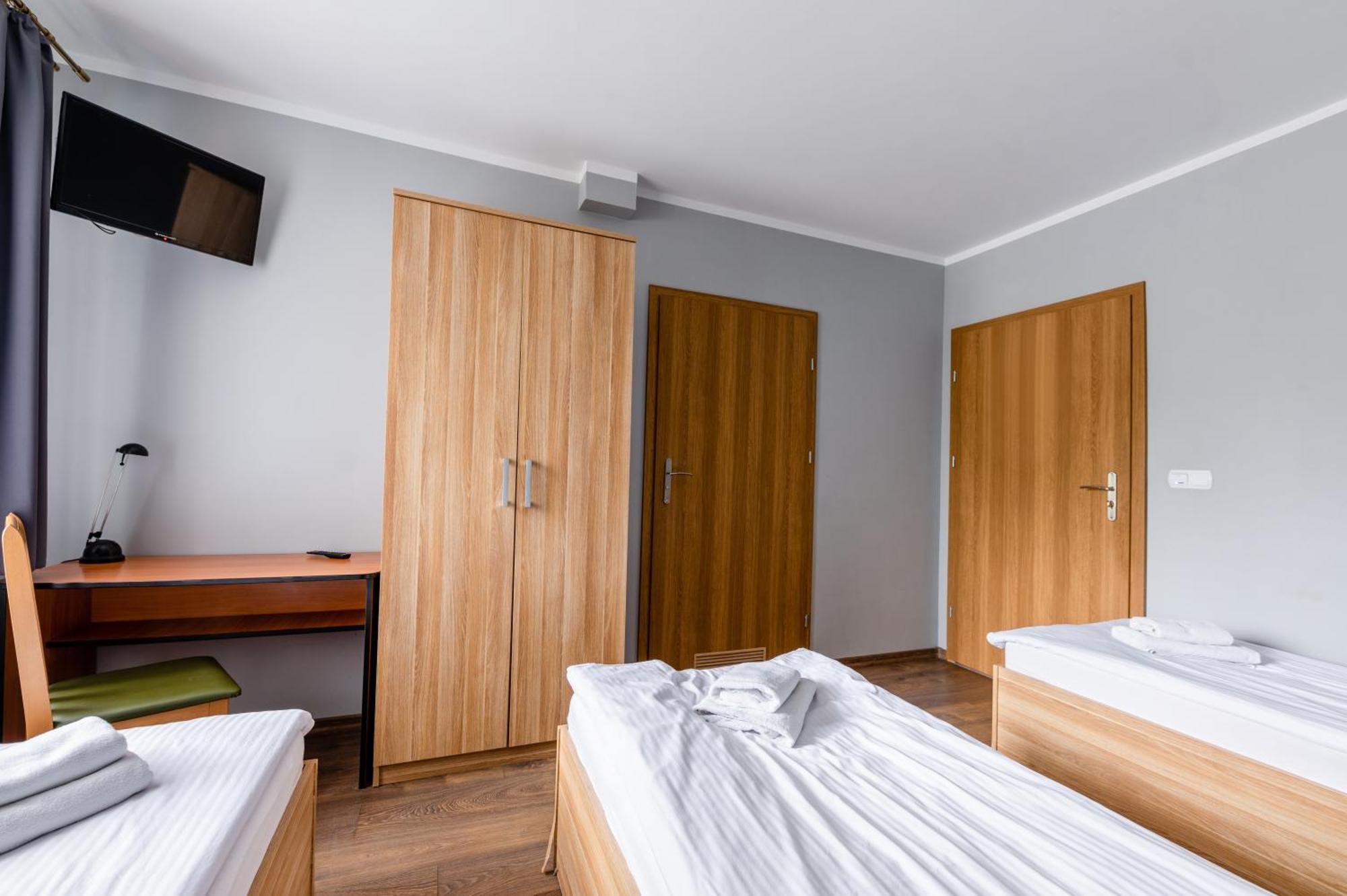 Sleep&Go Bed and Breakfast Lubliniec Exteriör bild