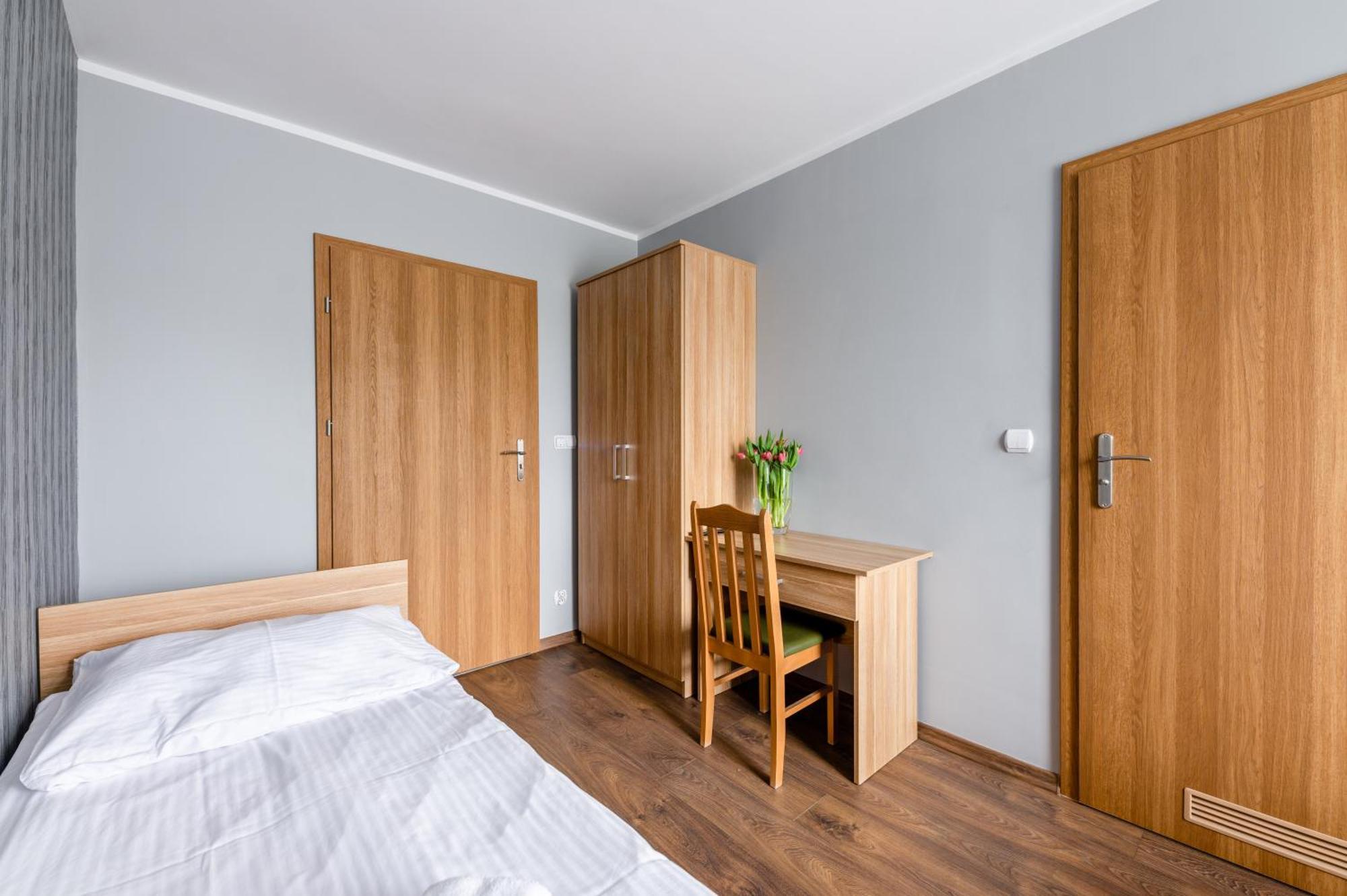 Sleep&Go Bed and Breakfast Lubliniec Exteriör bild