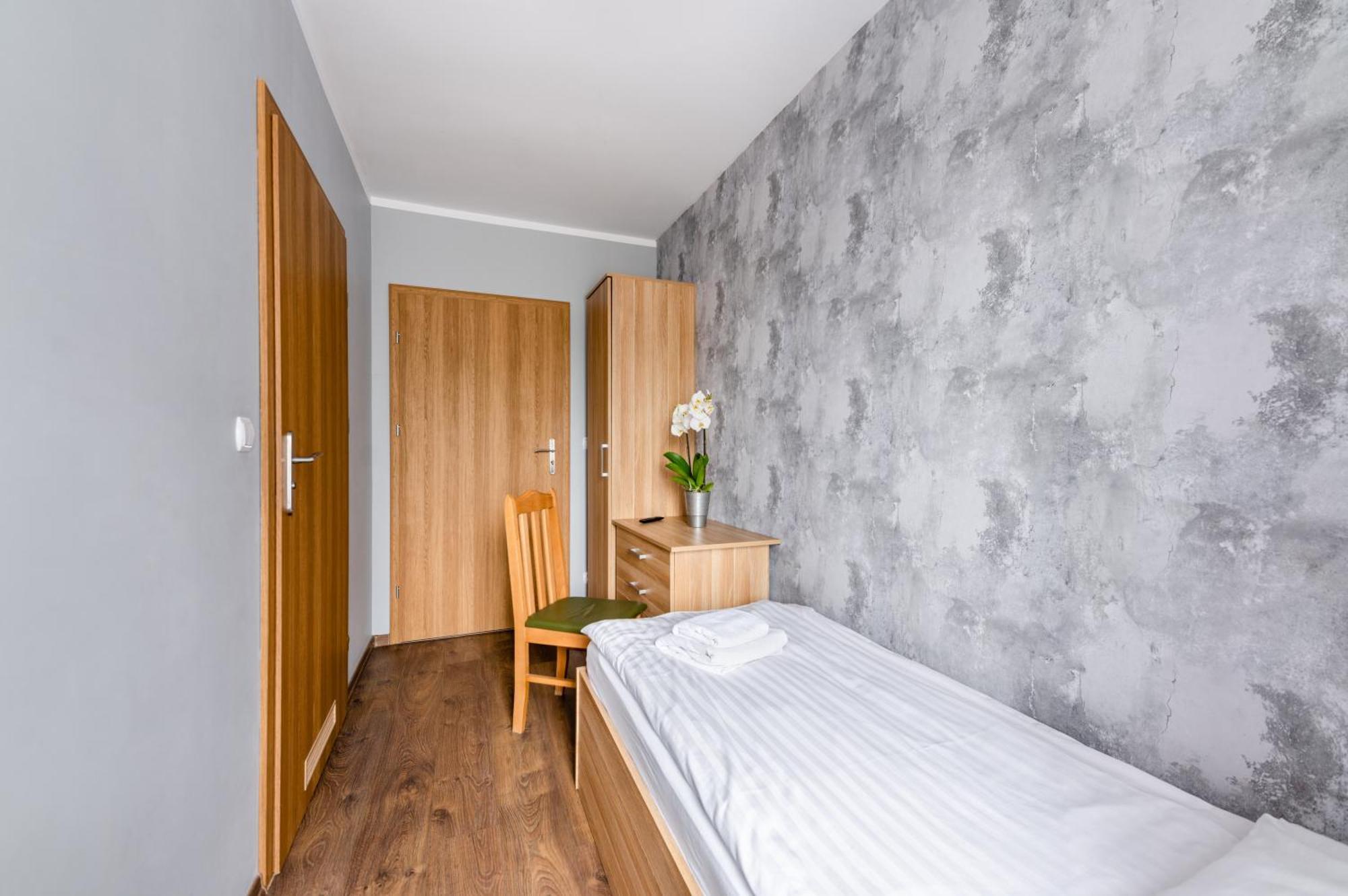Sleep&Go Bed and Breakfast Lubliniec Exteriör bild