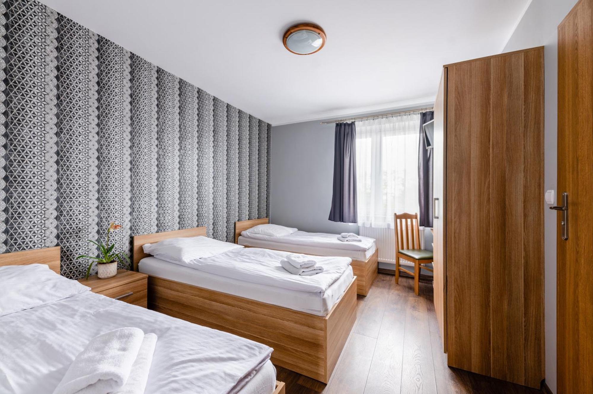 Sleep&Go Bed and Breakfast Lubliniec Exteriör bild