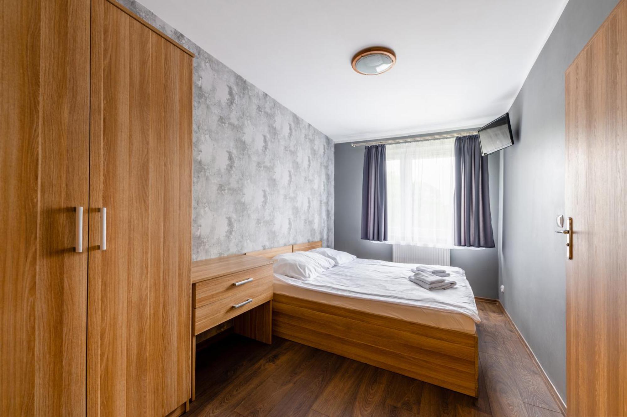 Sleep&Go Bed and Breakfast Lubliniec Exteriör bild