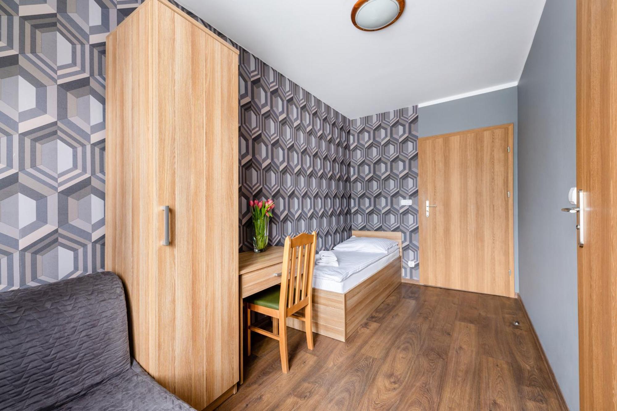 Sleep&Go Bed and Breakfast Lubliniec Exteriör bild