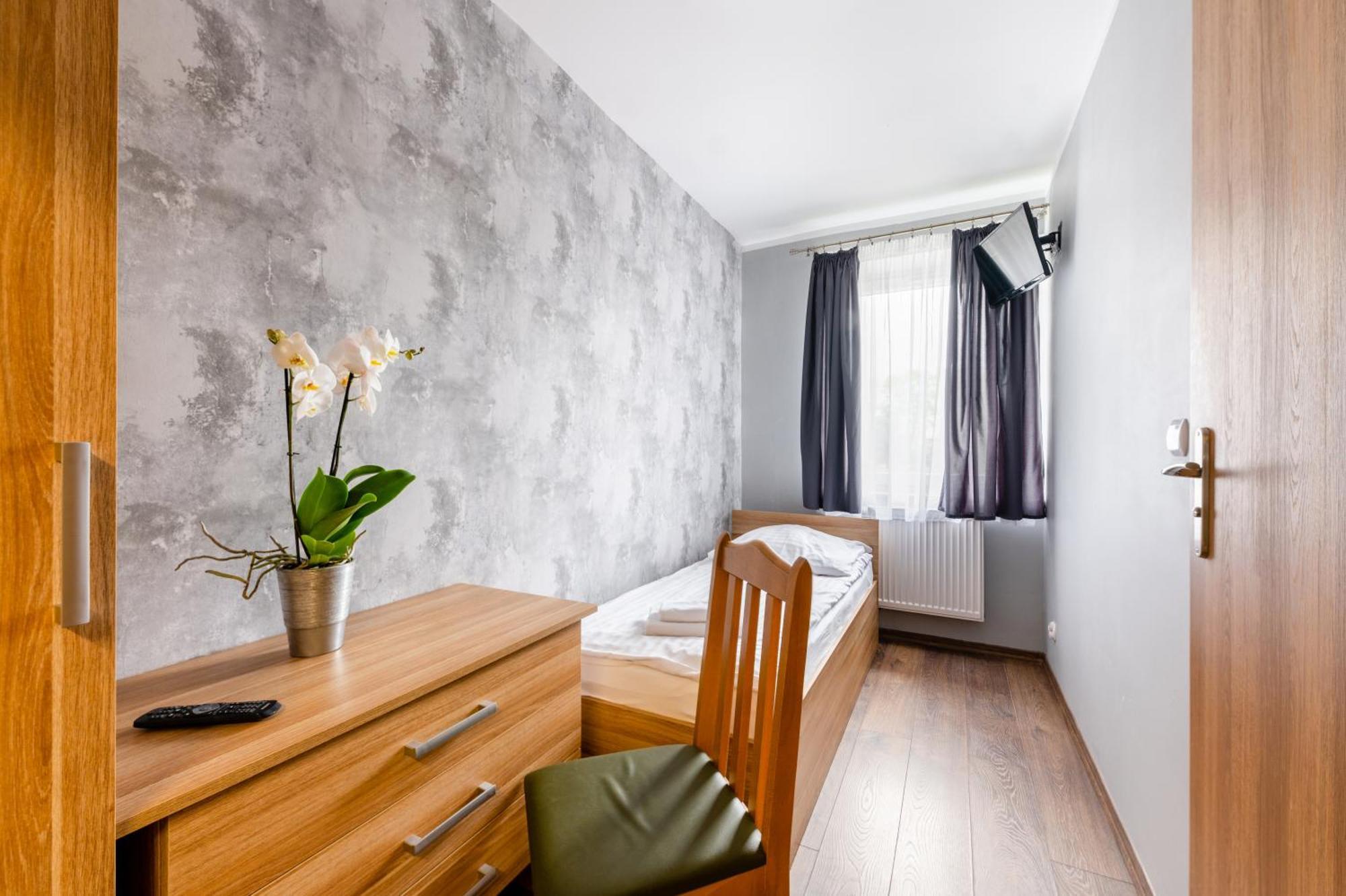 Sleep&Go Bed and Breakfast Lubliniec Exteriör bild